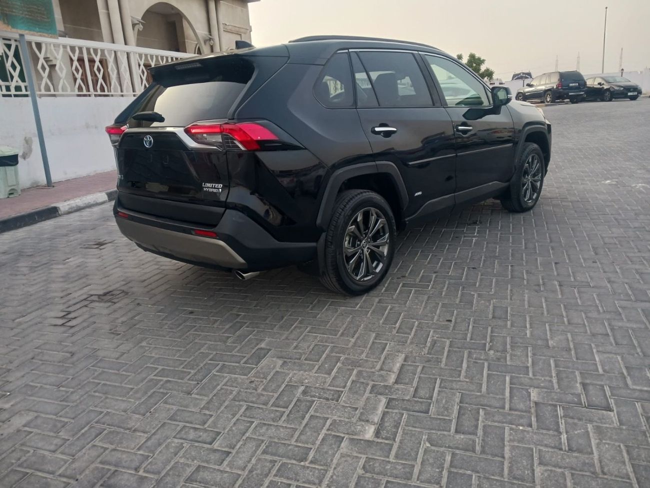 Toyota RAV4 LTD HEV 2024