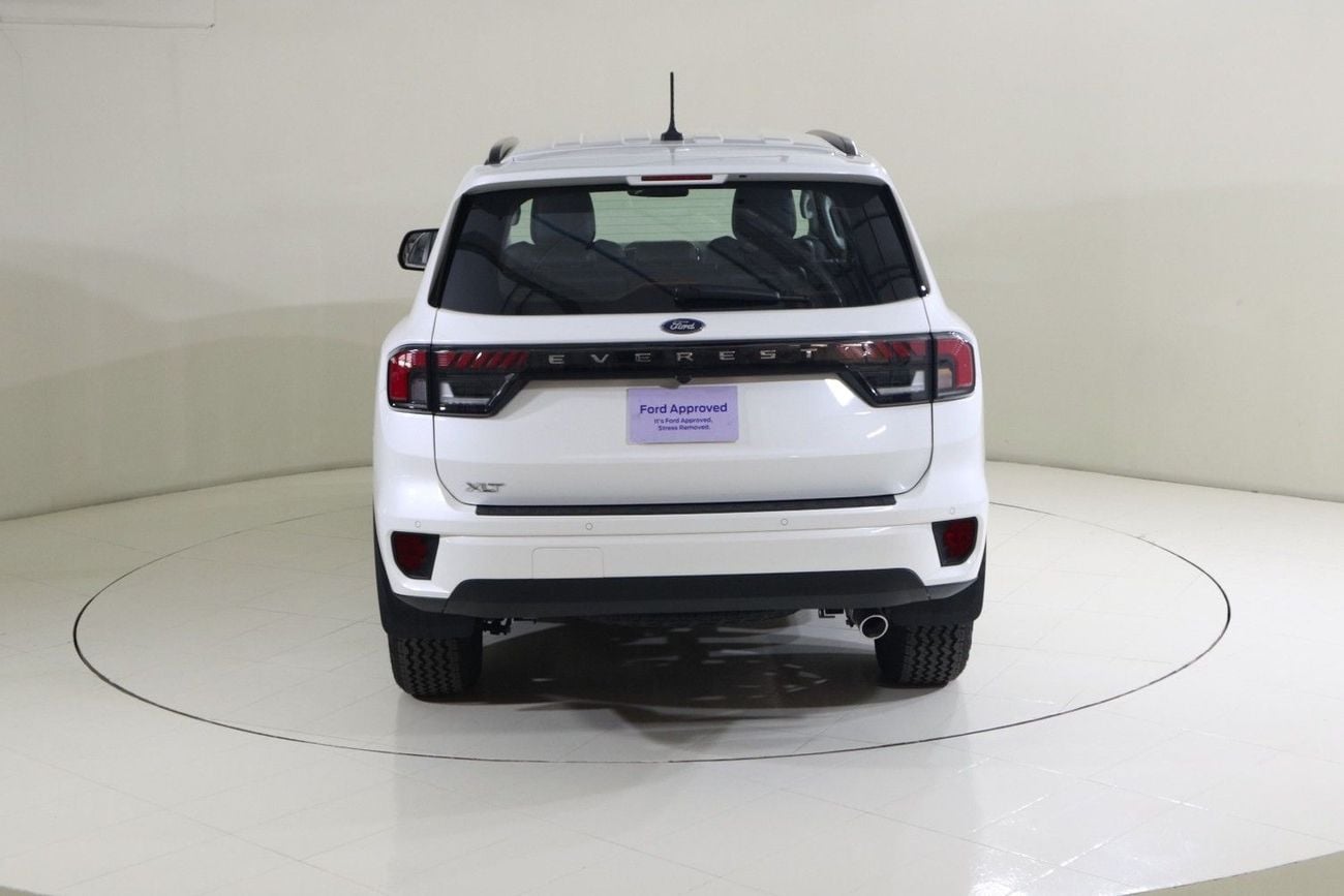 Ford Everest XLT EVR424 / AL TAYER MOTORS/ AL QOUZ SHOWROOM