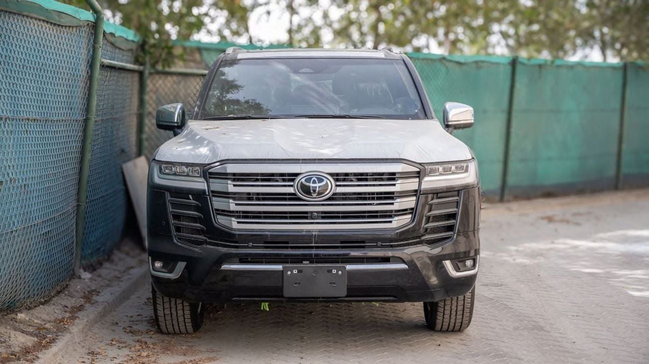 Toyota Land Cruiser VX 3.5L 2026 with memory seats