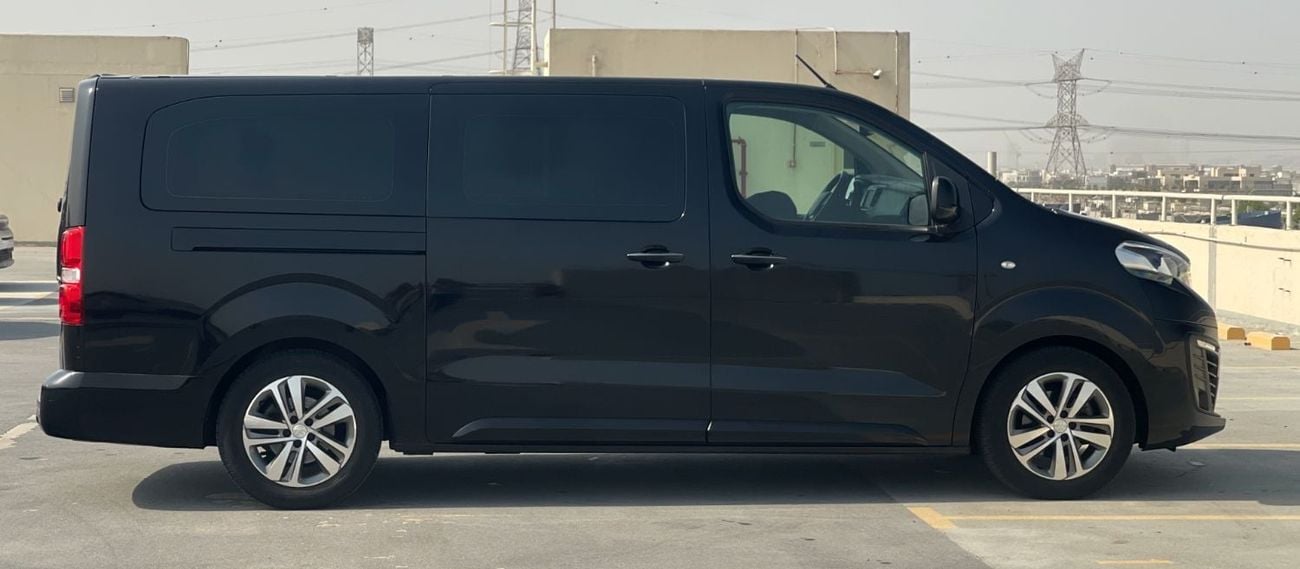 Peugeot Traveller VIP L3