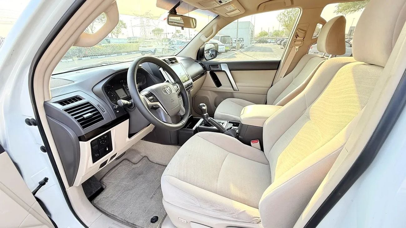Toyota Prado EXR Toyata EXR Gcc specs -Low killmiter excellent condition