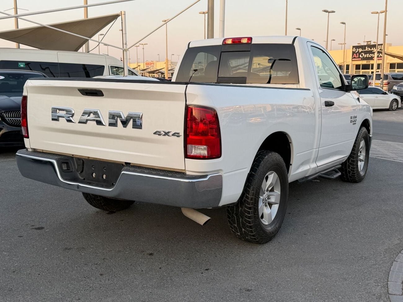 RAM 1500 SLT