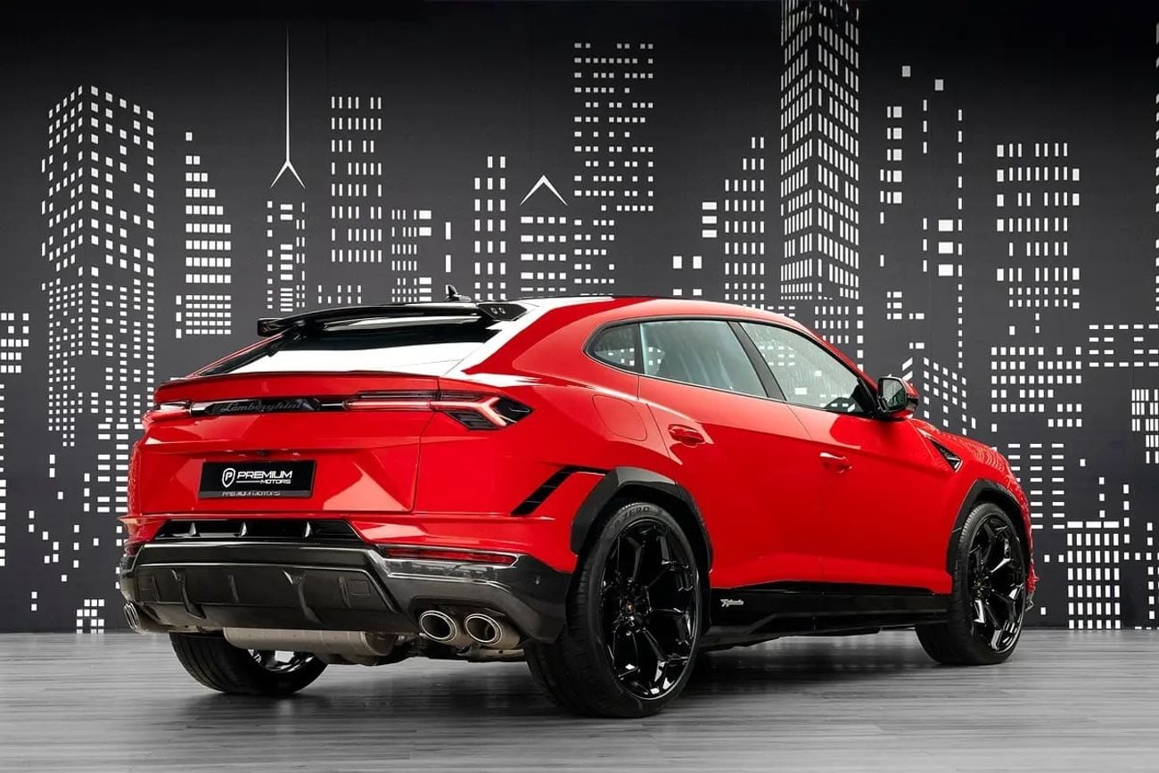 لامبورغيني اوروس PERFORMANTE