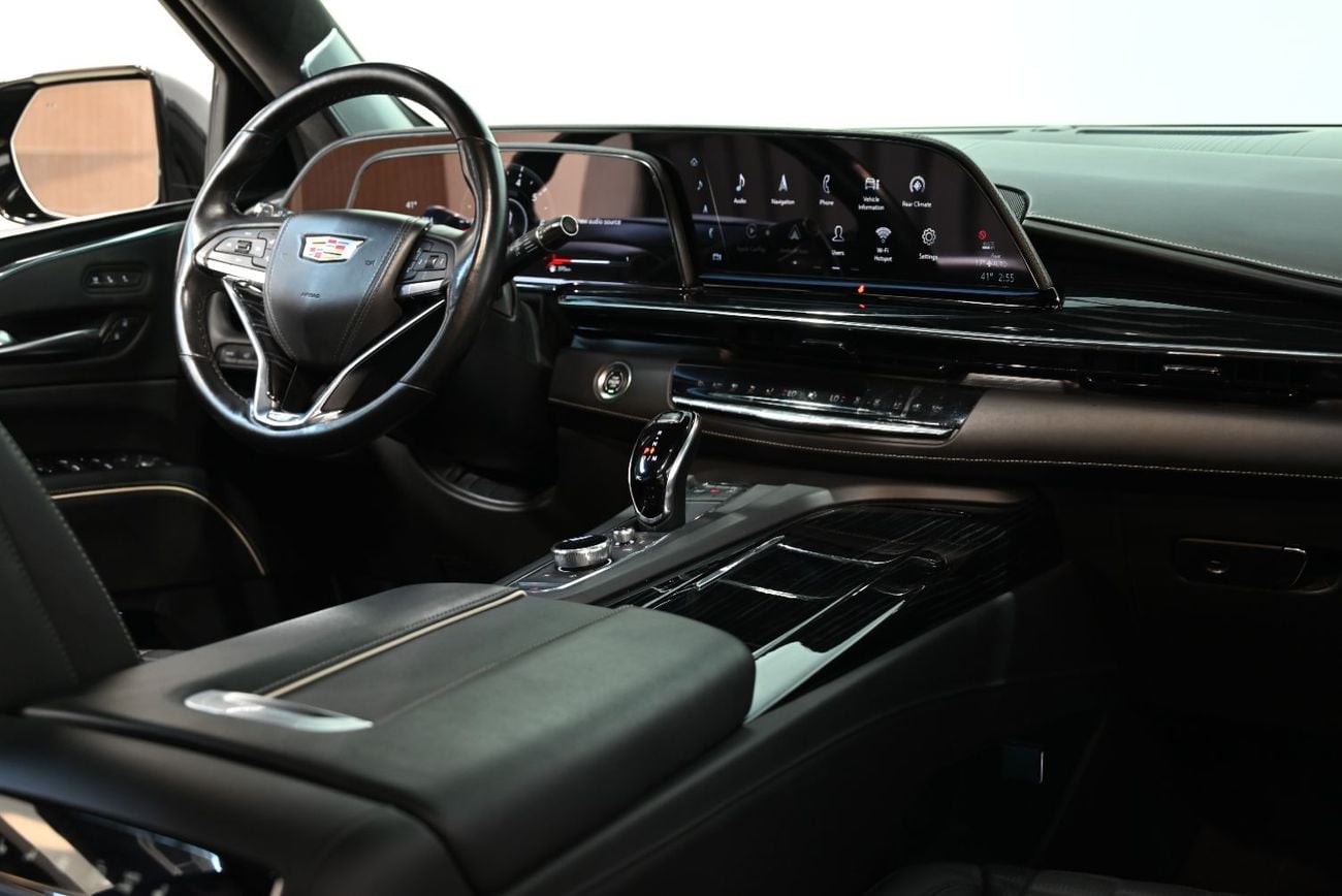 Cadillac Escalade V SERIES 2023 Cadillac Escalade V, 2/2028 Cadillac Warranty and Service Pack, Cadillac Service History, GCC