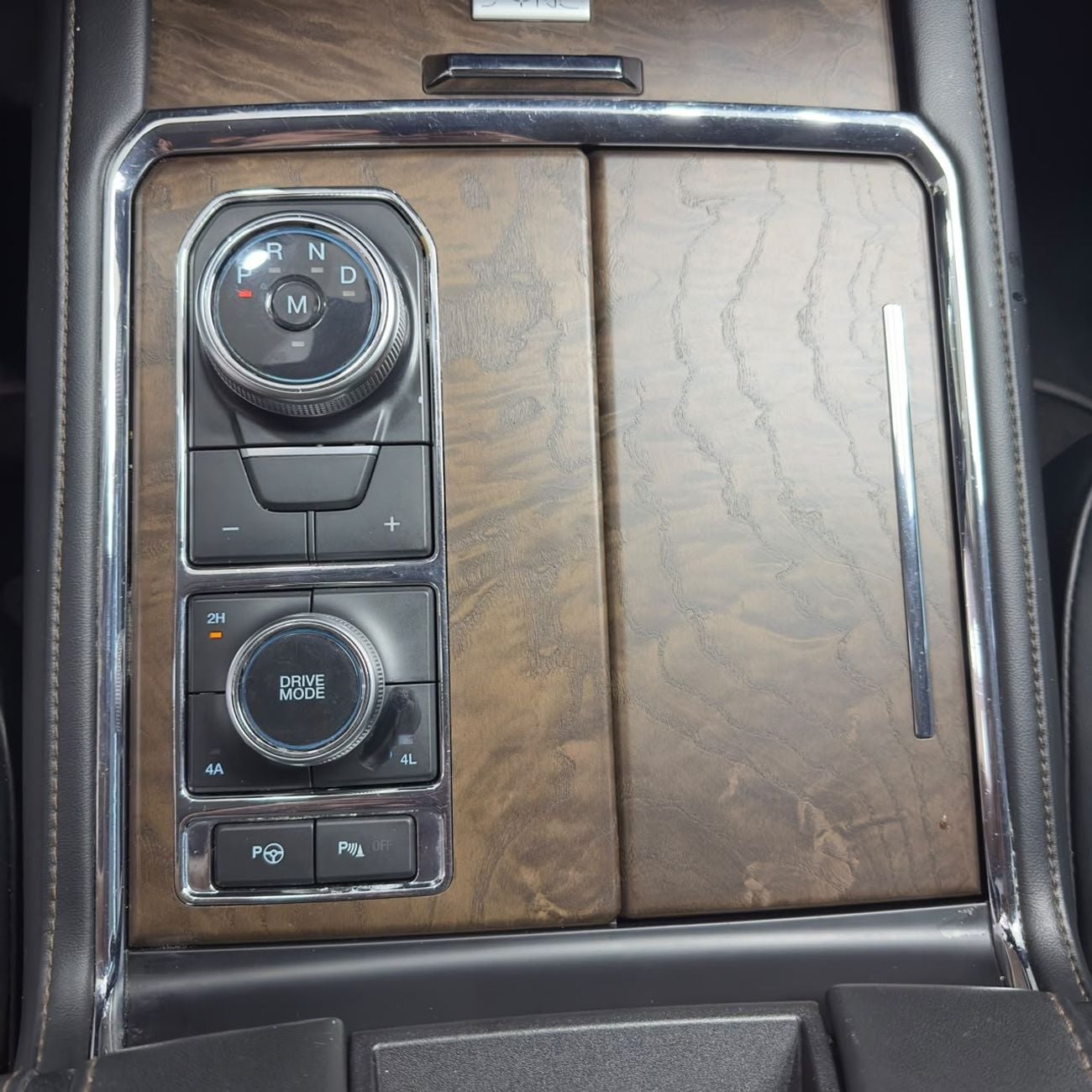 Ford Expedition EL