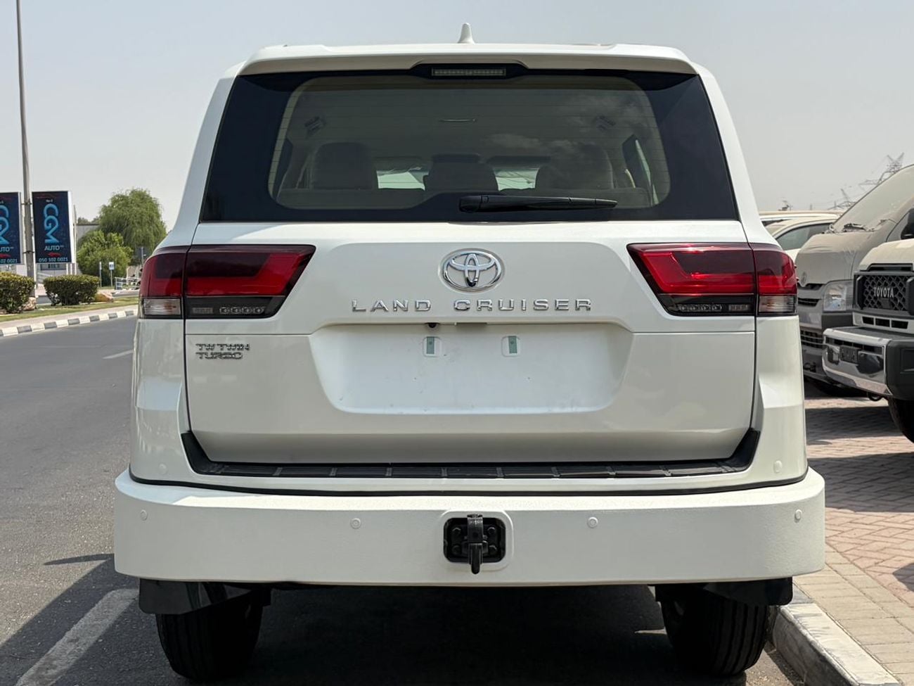 Toyota Land Cruiser GXR LC300 | 4.0L V6 Petrol | Custom off-road high-clearance front bumper with integrated skid plate, Hig