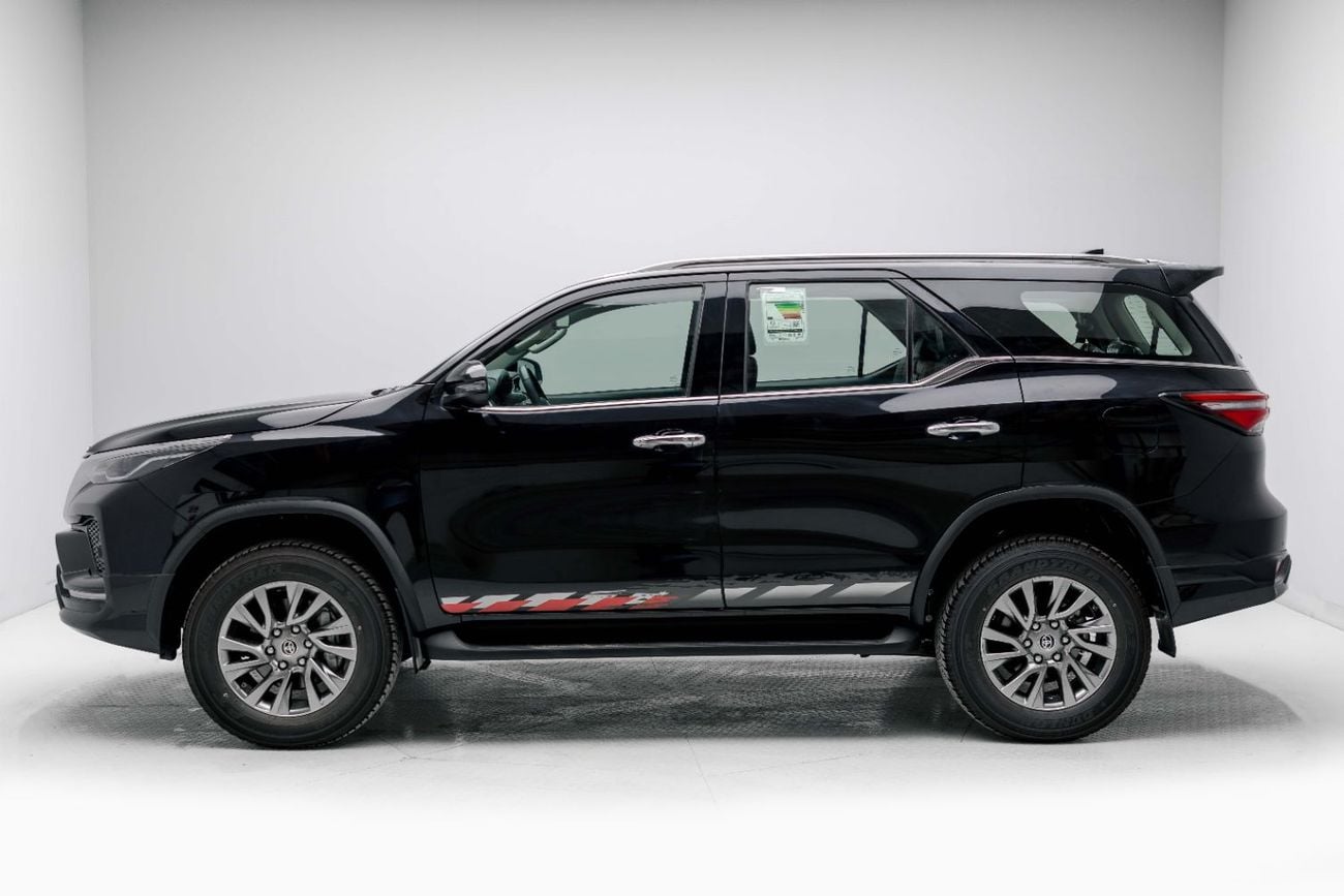 Toyota Fortuner SR5 4.0L - Attitude Black Inside Black | Export