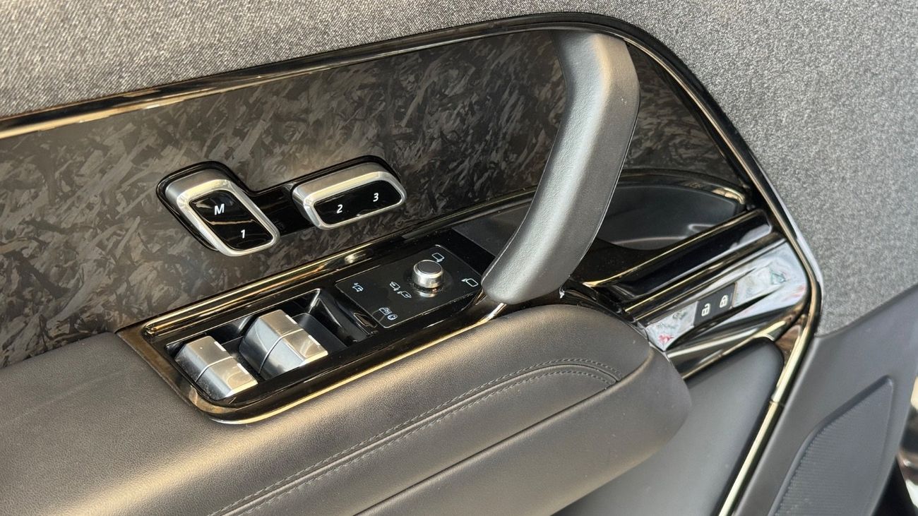 Land Rover Range Rover Sport FIRST EDITION