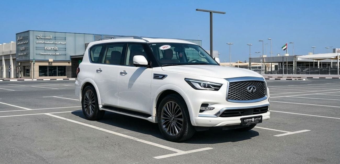 Infiniti QX80 LUXE SENSORY PROACTIVE BLACK EDITION