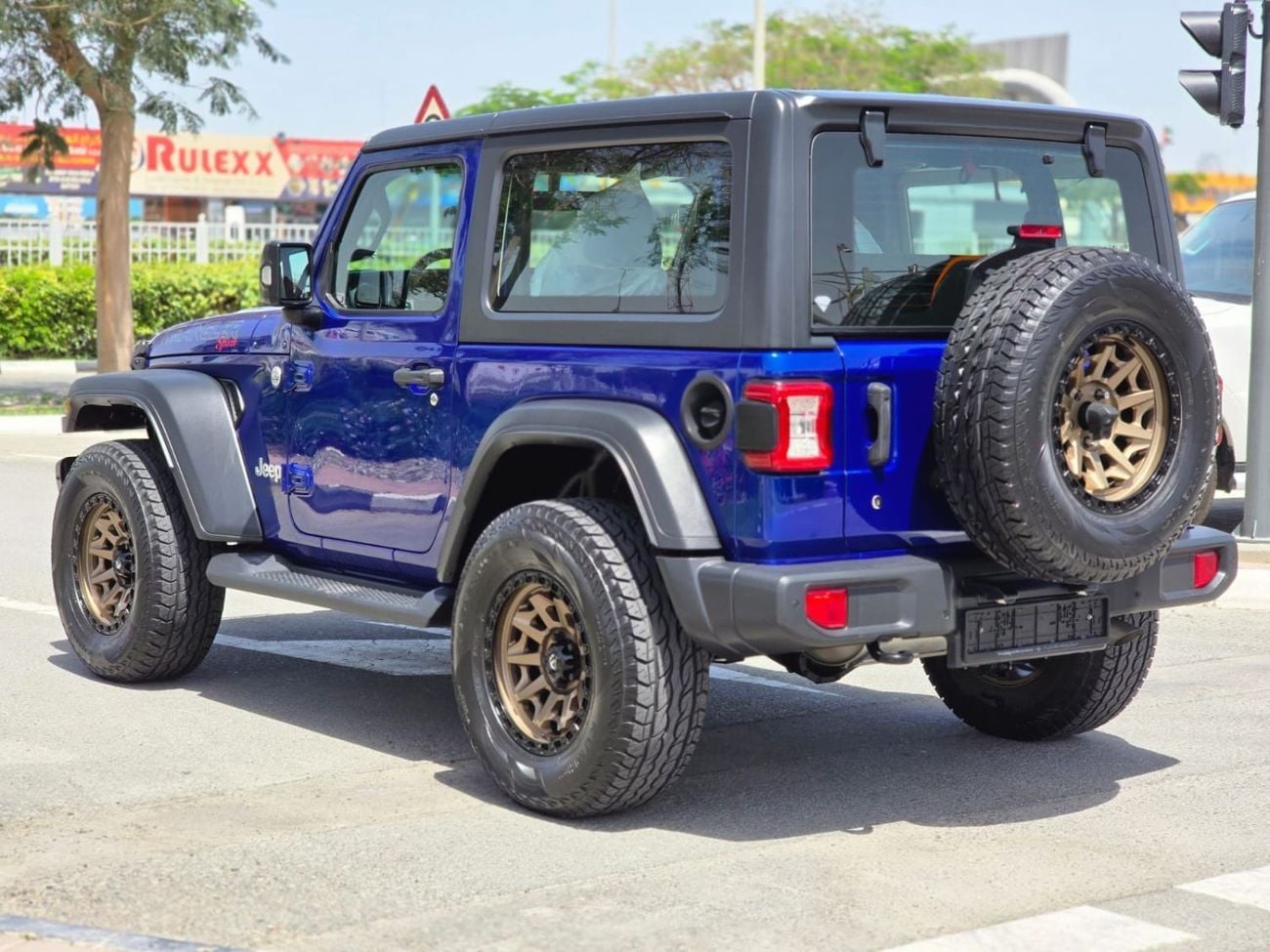 Jeep Wrangler SPORT 3.6L A/T (5 Seater) 2020 GCC WITH FSH IN MINT CONDITION