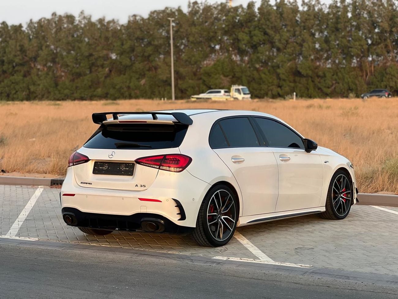 Mercedes Benz A35 AMG 4MATIC PREMIUM