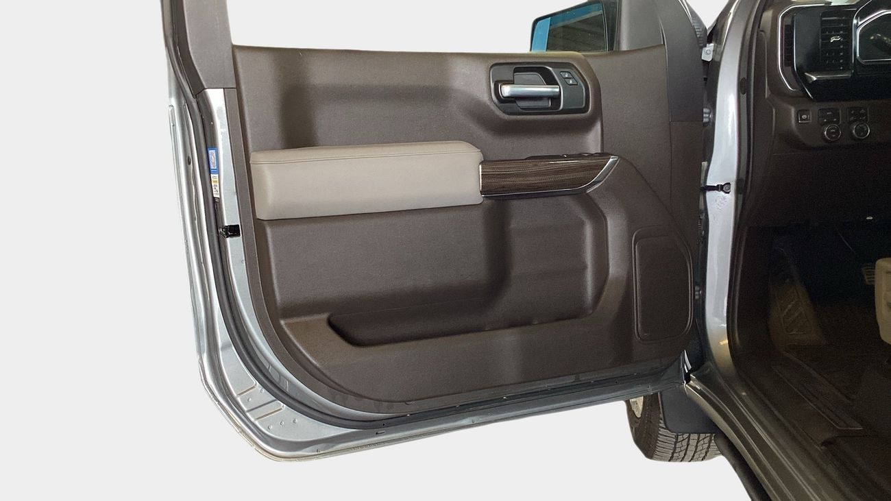 شيفروليه سيلفارادو 1500 REG/CAB 1LT | شامل الضمان | 0 ﺪﻔﻋﺓ ﺃﻮﻟﻯ
