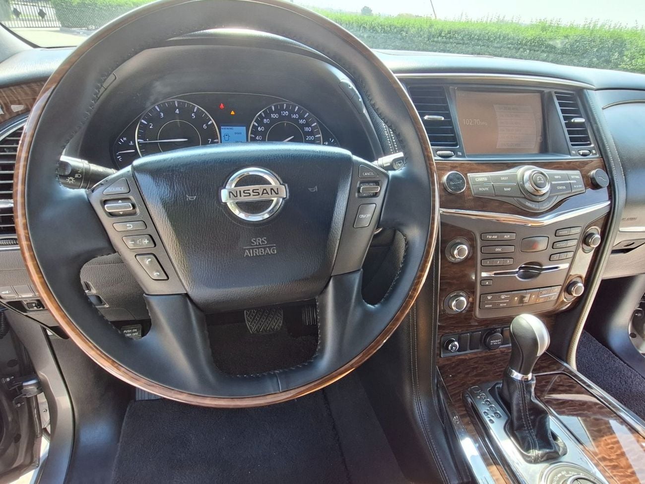 Nissan Patrol LE PLATINUM Nissan patrol model 2015 full option