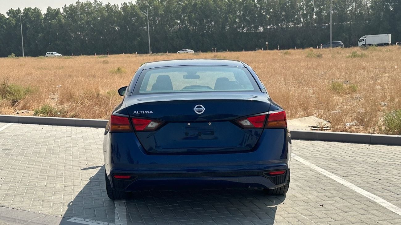 Nissan Altima S