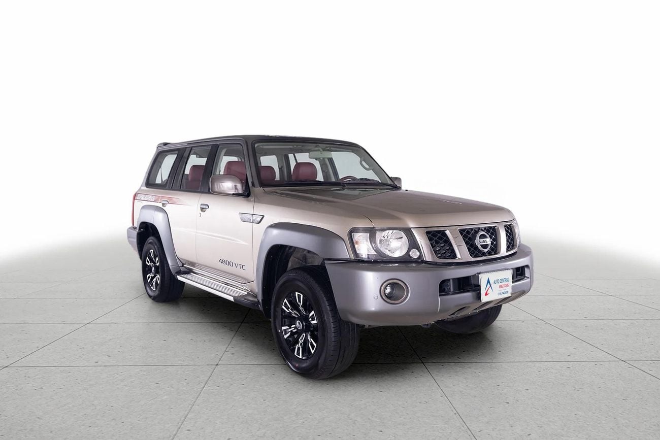 Nissan Patrol SUPER SAFARI 4.8