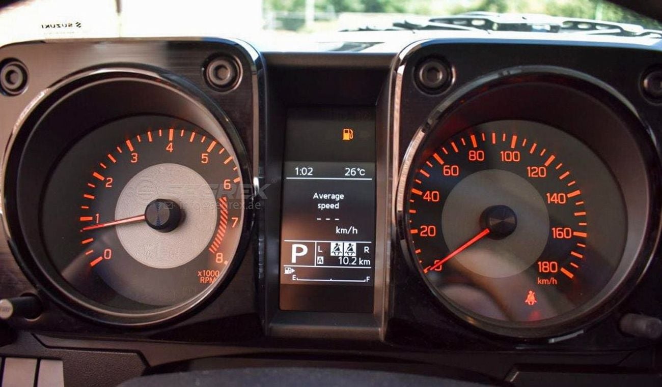 سوزوكي جيمني GLX . 1.5L . Petrol . 4WD . 4AT . 5 Seats . 5 Doors . Non-GCC موديل 2026. للتصدير