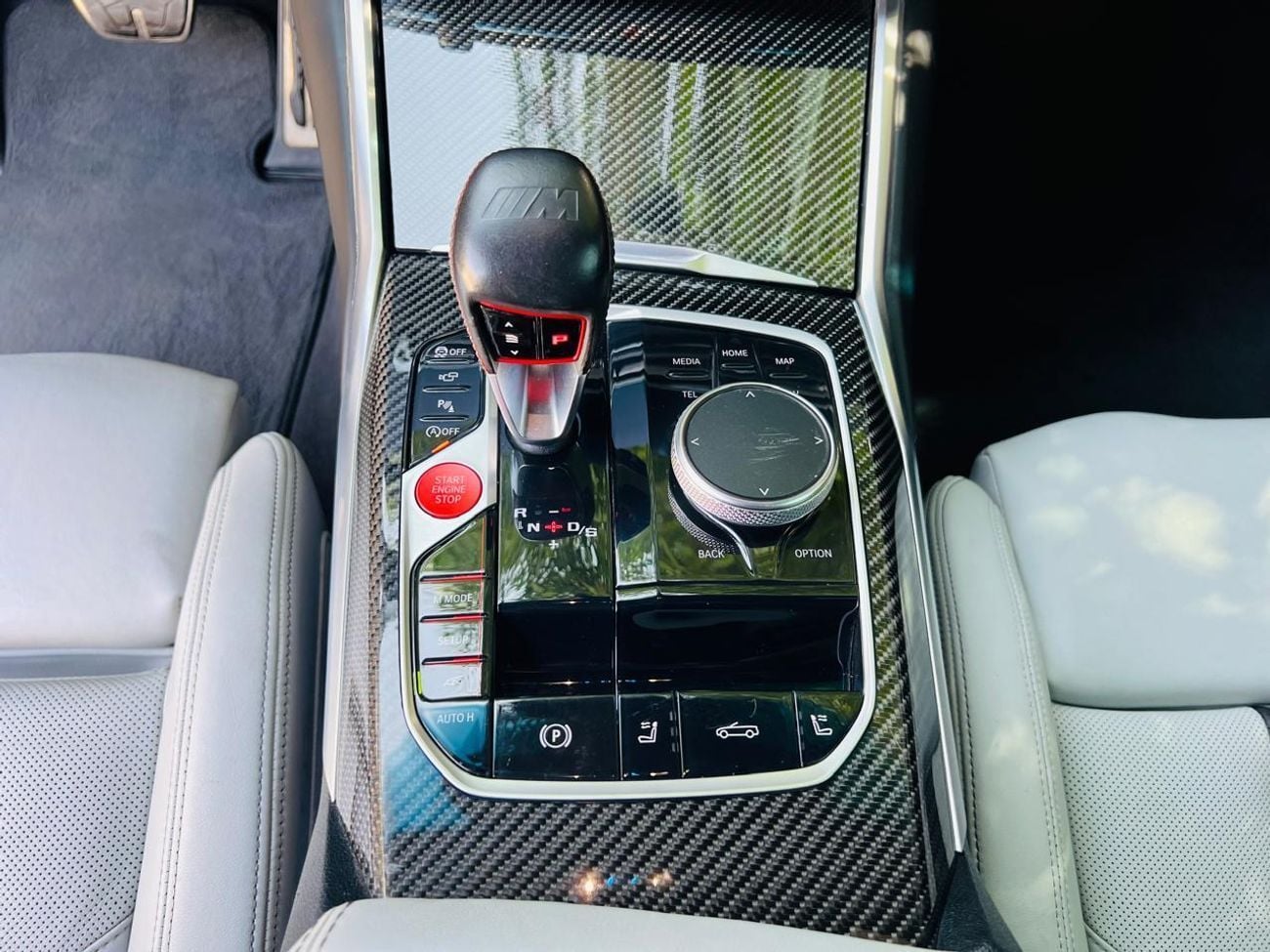 بي أم دبليو M4 COMPETITION M XDRIVE 3.0L