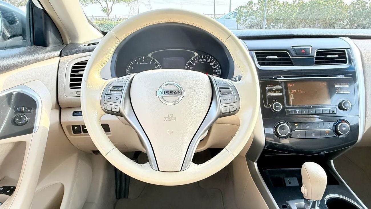 Nissan Altima SV GCC Specs - Excellent Condition