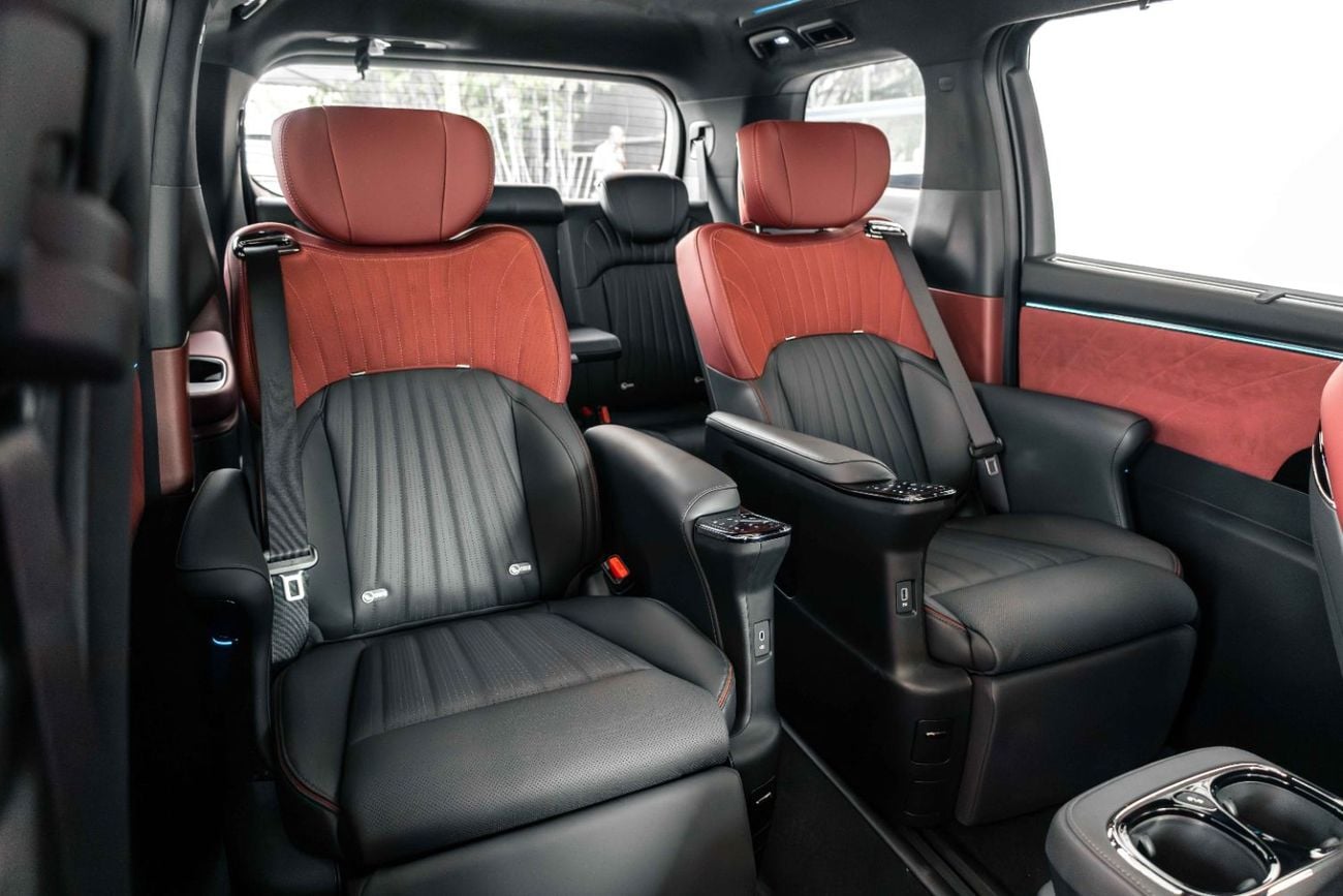 GAC M8 GX 2.0L BLACK INSIDE RED AND BLACK | EXPORT ONLY
