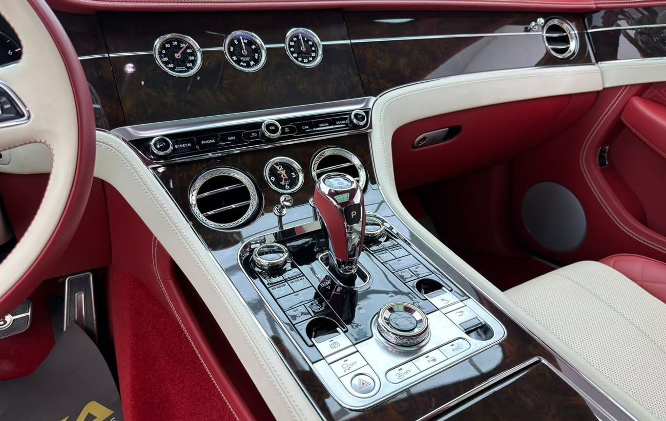 بنتلي كونتيننتال جي تي STANDARD
