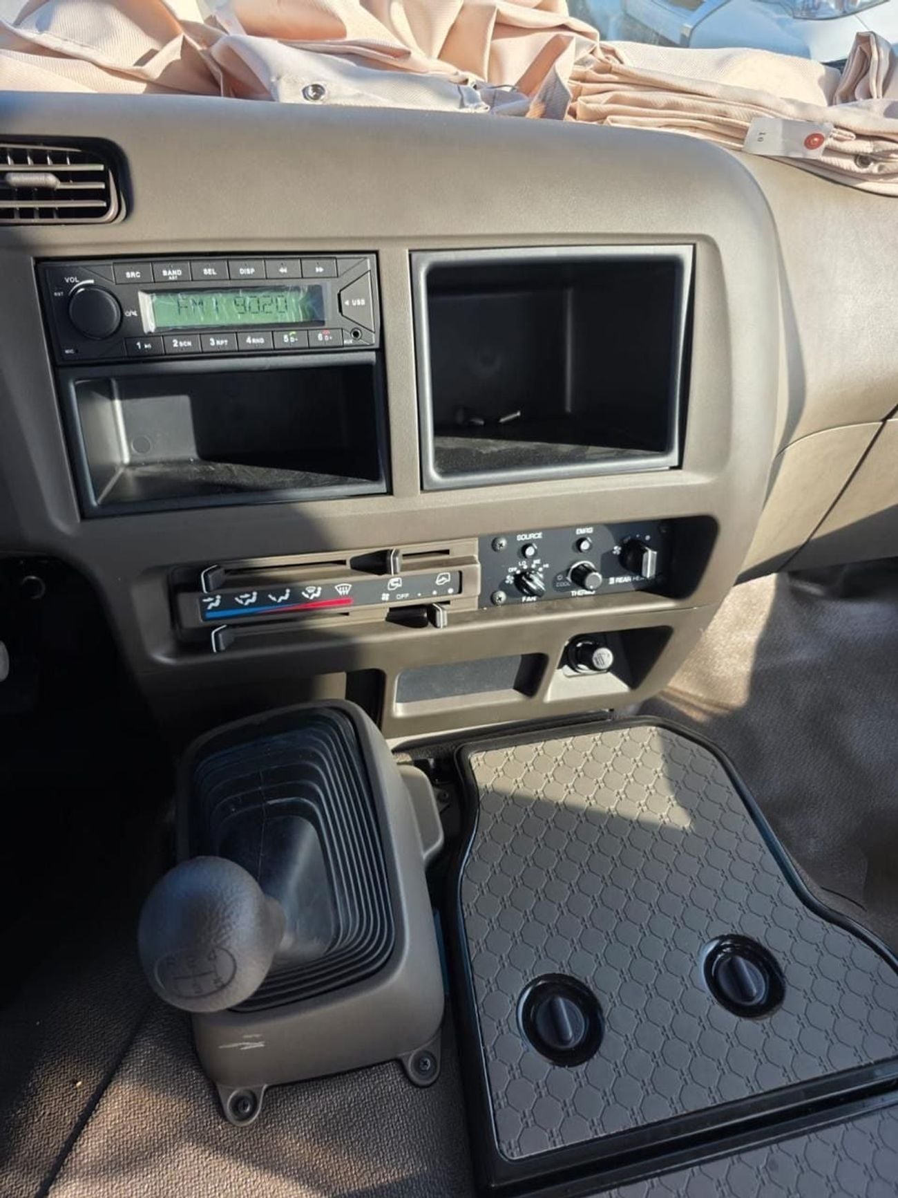 Mitsubishi Fuso Rosa