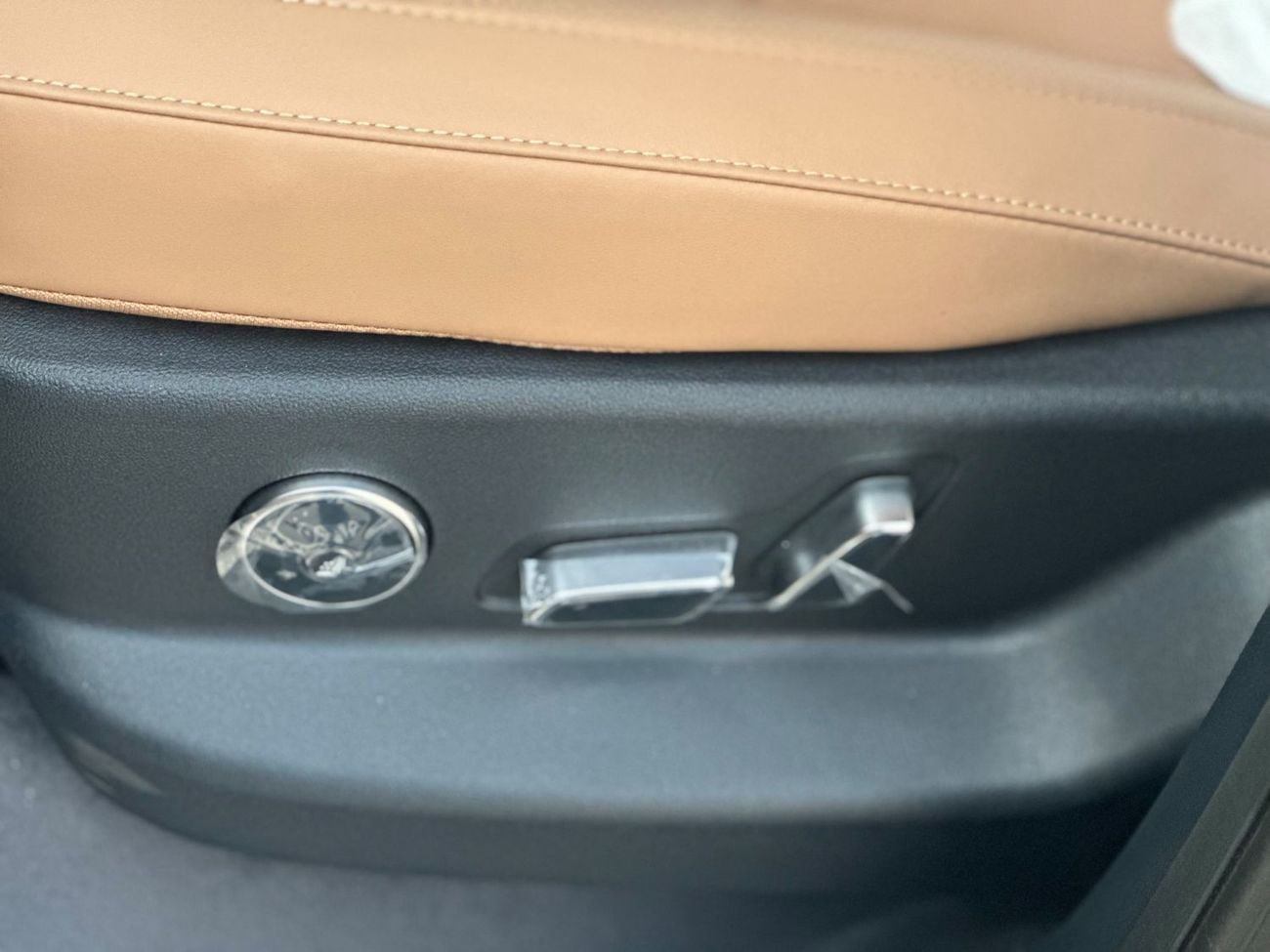 BYD Leopard 5 NAVIGATOR