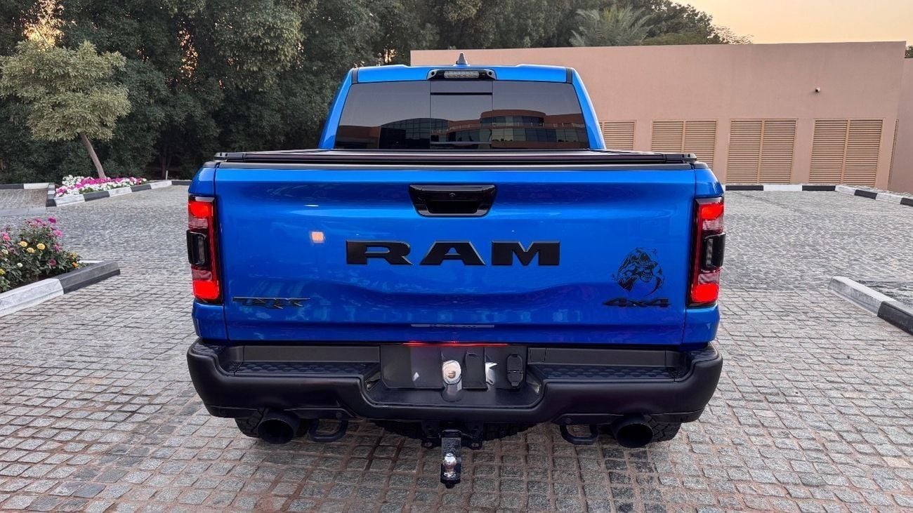 RAM 1500 TRX 6.2L