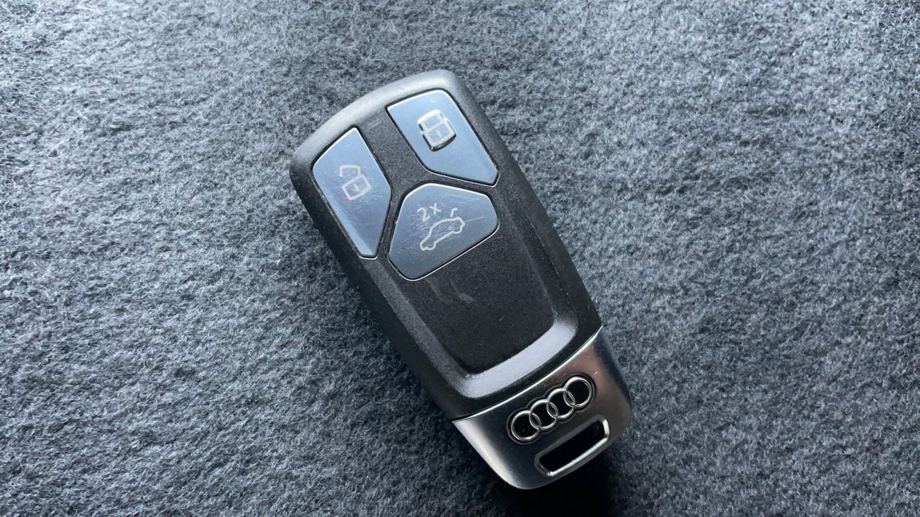 أودي Q5 45 TFSI S-LINE كارس24 هي سوق ضخم للسيارات المستعملة موثوق ومضمون ٪كارس24 هي سوق ضخم للسيارات المستعملة موثوق ومضمون