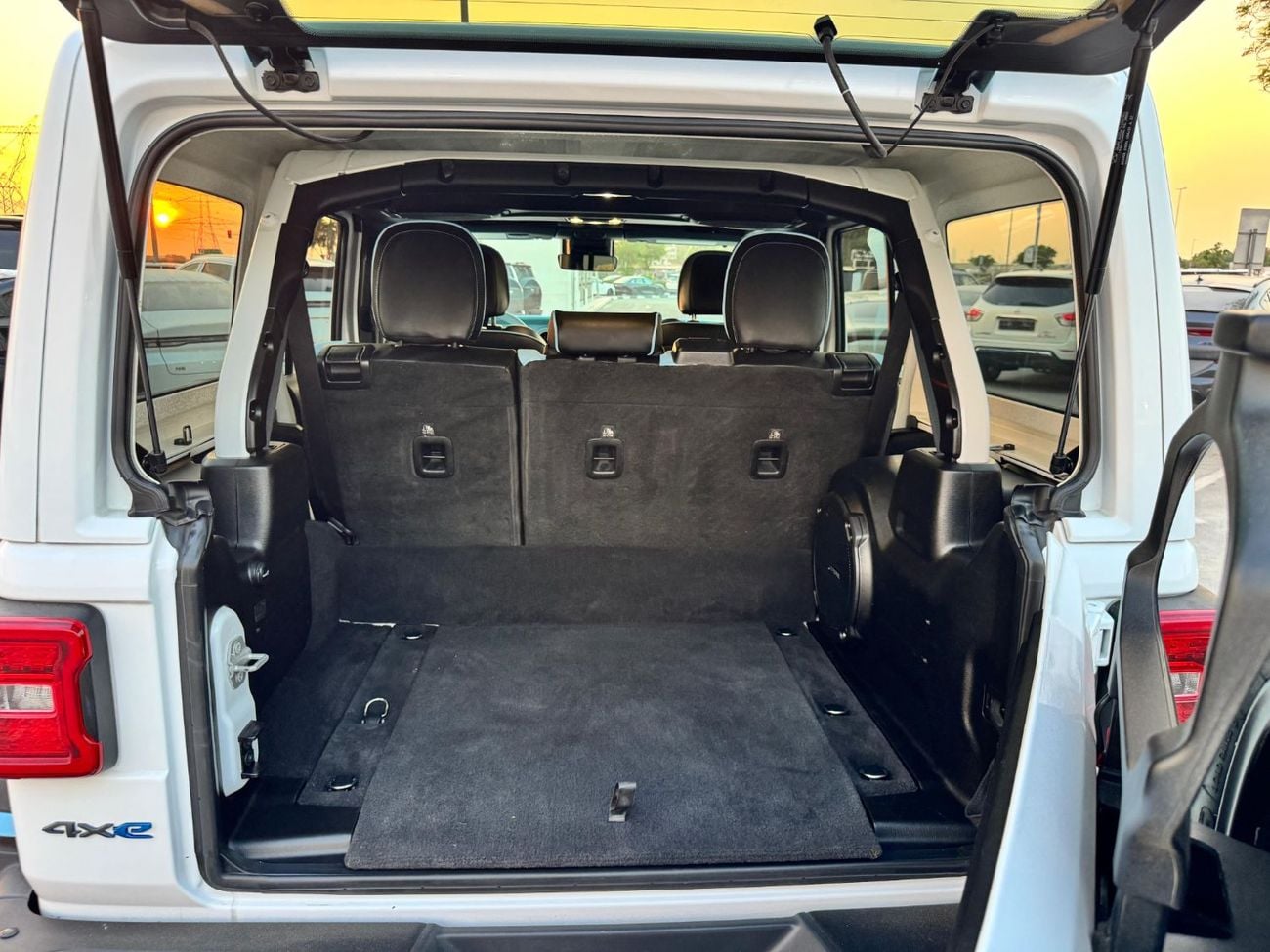 جيب رانجلر روبيكون 2021 jeep wrangler plug in hybird run and drive
