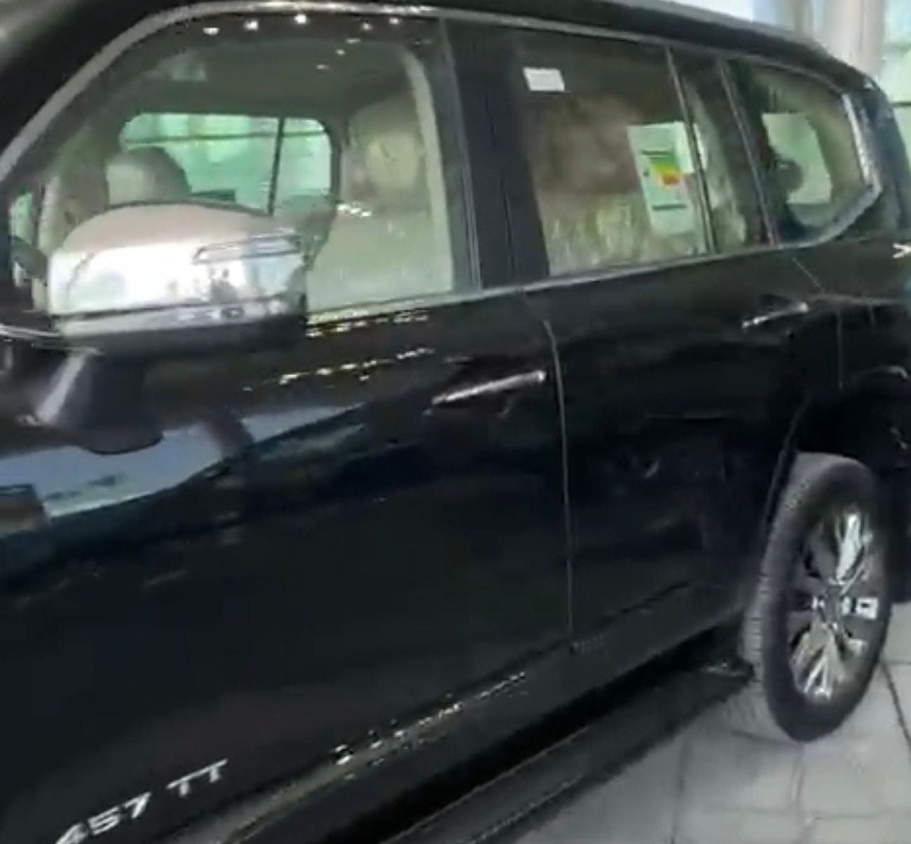 Toyota Land Cruiser VXR