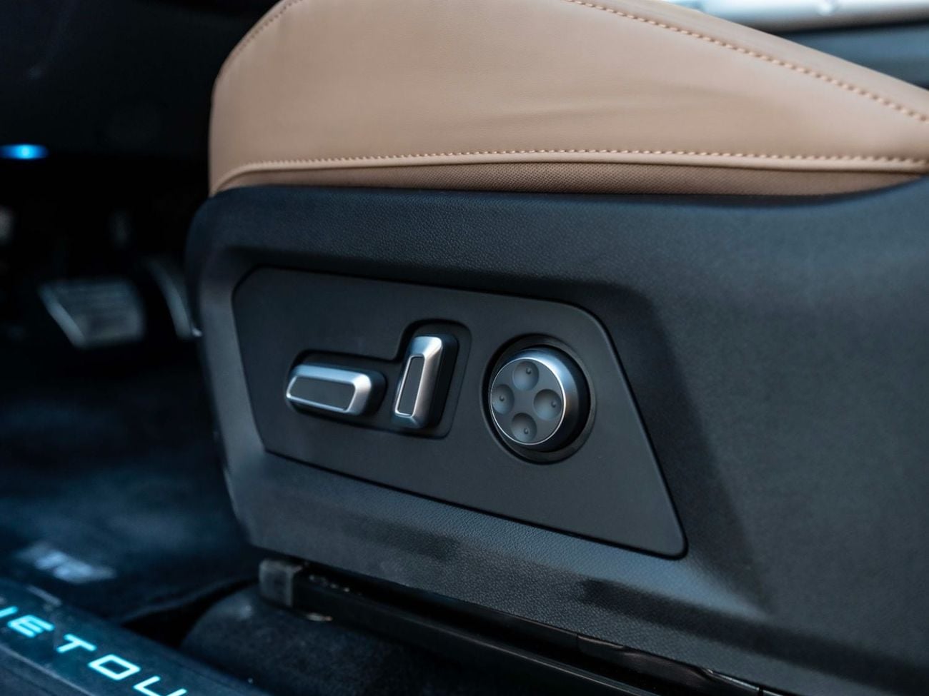 Jetour T2 LUXURY PLUS