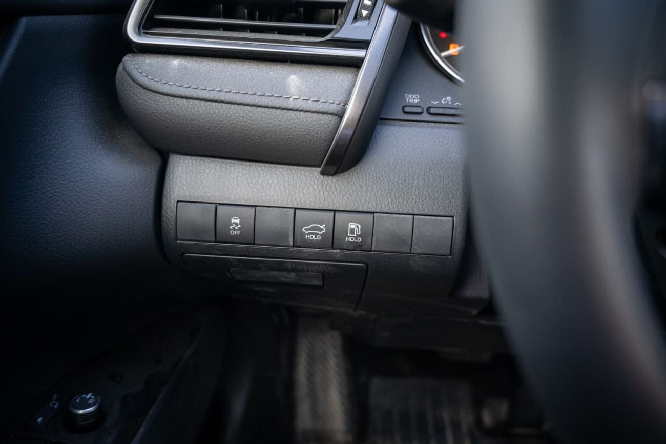 Toyota Camry GLE-X