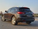 إنفينيتي QX70 إكسيلنس
