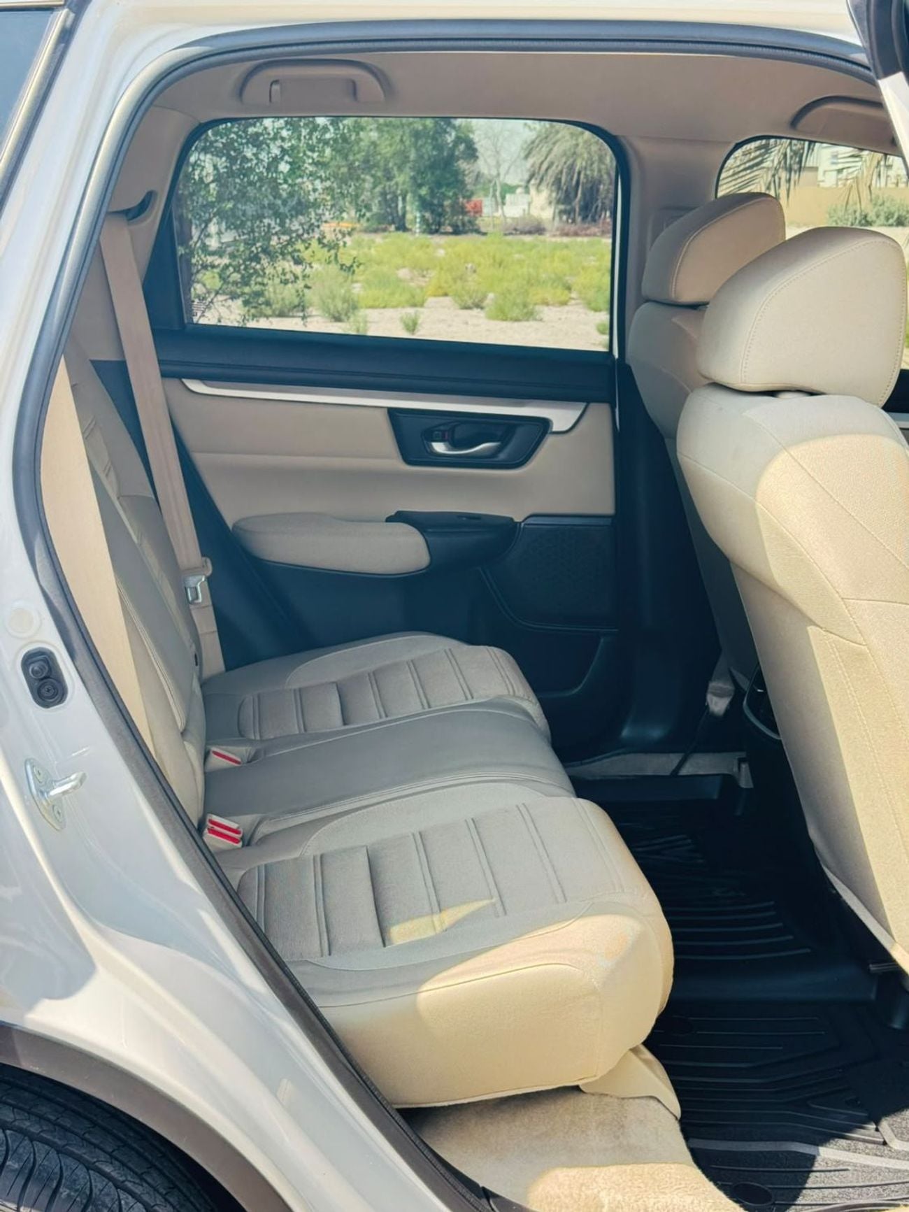 Honda CR-V DX 999-Monthly l GCC I Agency Maintain l Accident Free
