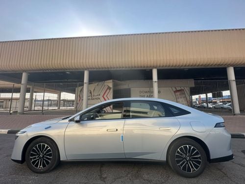 Nissan N6