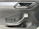 فولكس واجن T ROC LIFE Black Style 1.4L | Adaptive Cruise | LED Headlights | Discover Media Navigation | Rear Ca