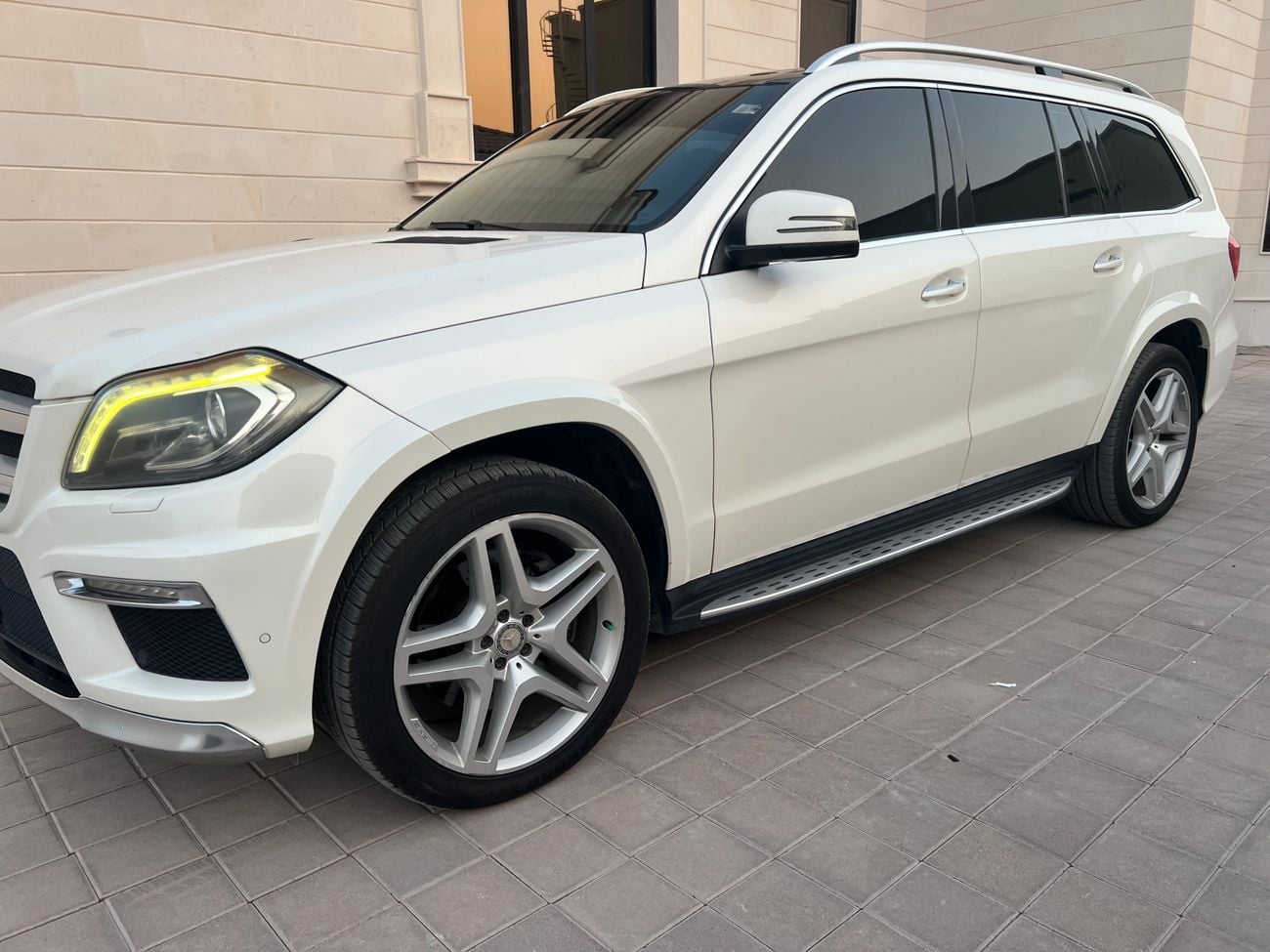 Mercedes Benz GL500 STANDARD
