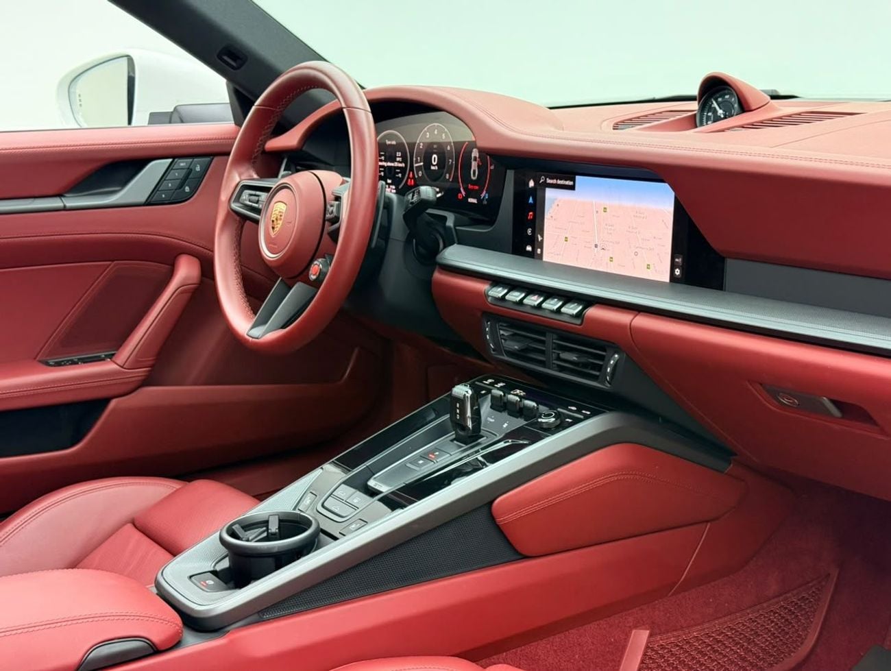 بورش 911 CARRERA بورش 911 كاريرا موديل 2025، ضمان بورش ساري حتى 2026، سجل صيانة كامل لدى بورش، عداد كيلومترات منخفض ج