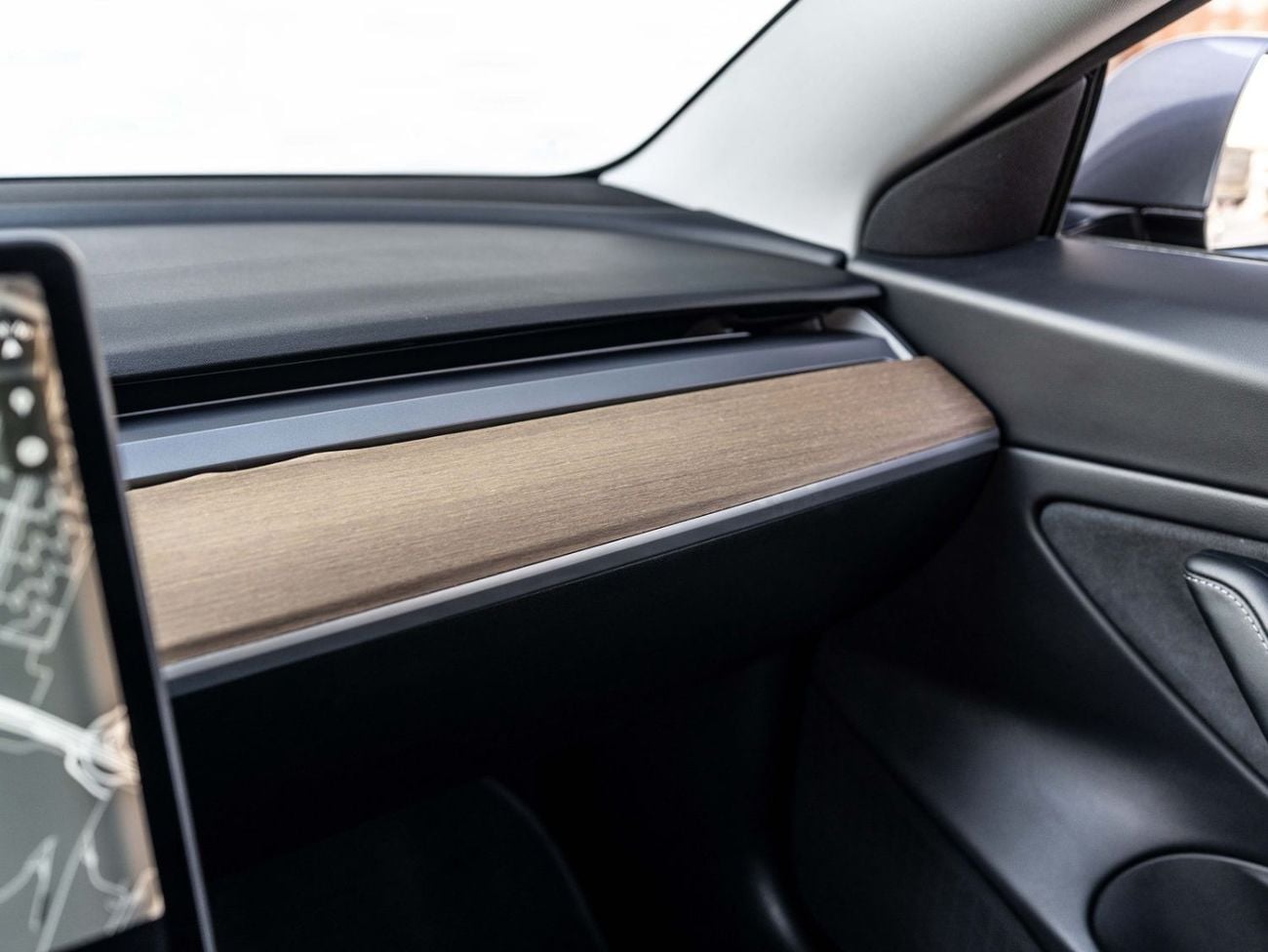 Tesla Model 3 LONG RANGE Tesla Model 3 Long Range 2021 GCC specs
