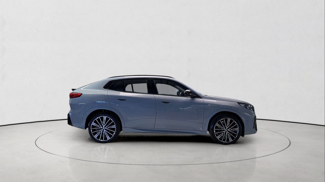 بي أم دبليو X2 XDRIVE20I M SPORT بريميوم | شامل الضمان | 0 دفعة أولى
