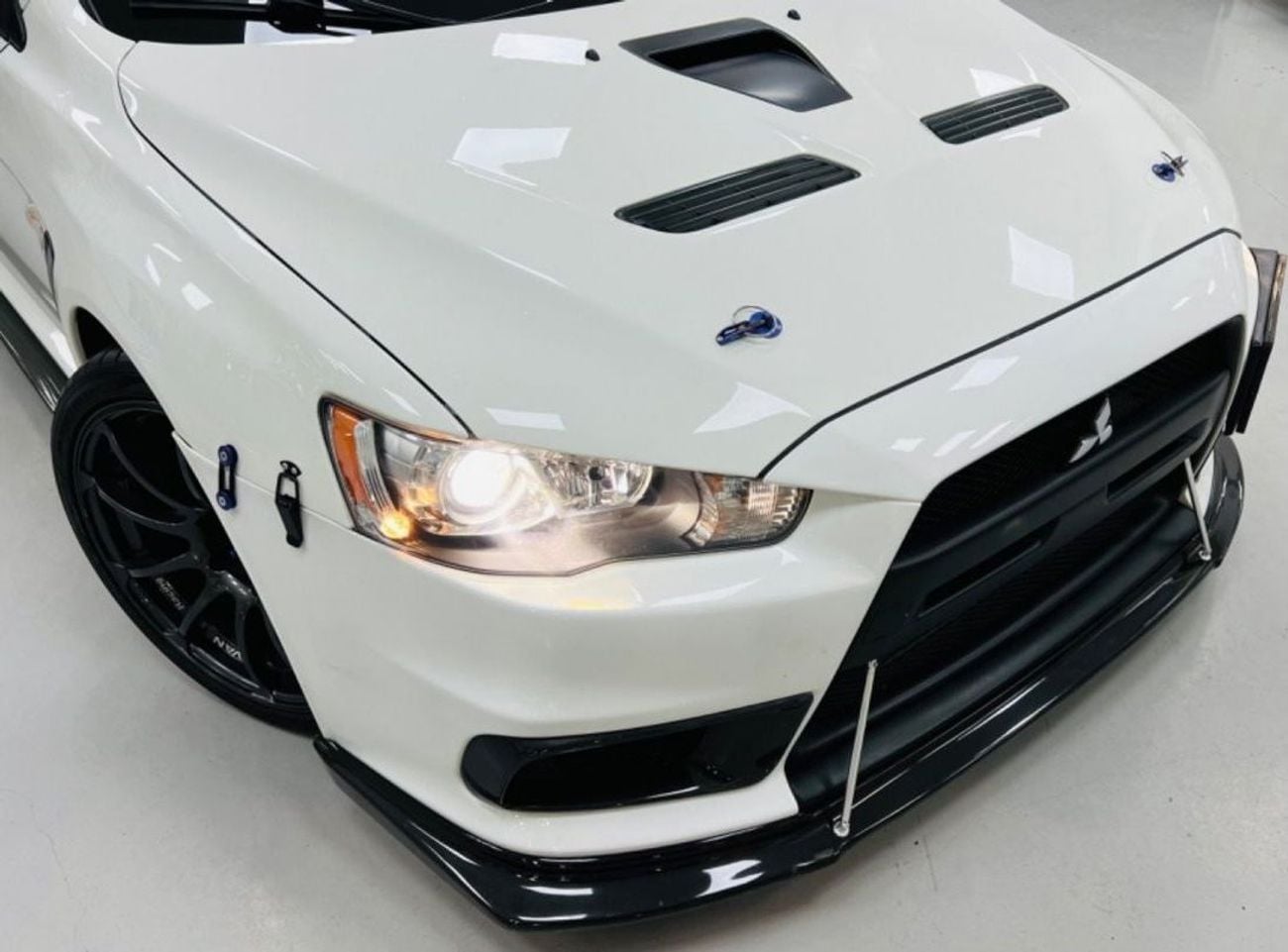 Mitsubishi Lancer Evo .. 600 hp .. GCC .. Perfect Condition