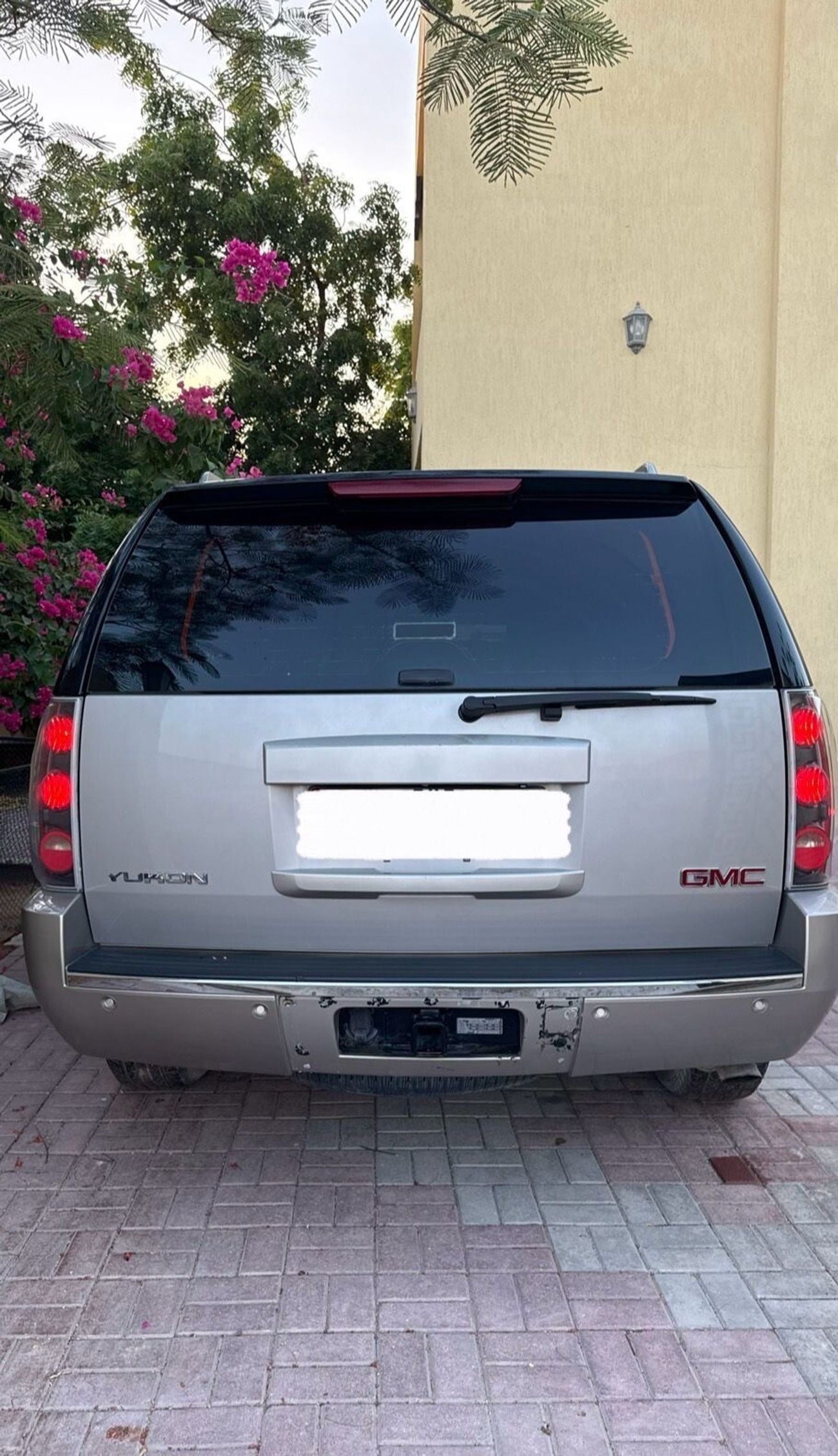 GMC Yukon DENALI