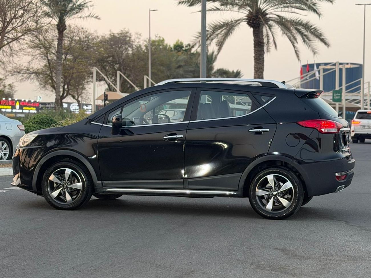 JAC S3 STANDARD JAC S3 PLUS 2021 GCC 1.6L TWO KEYS IN PERFECT CONDITIONS