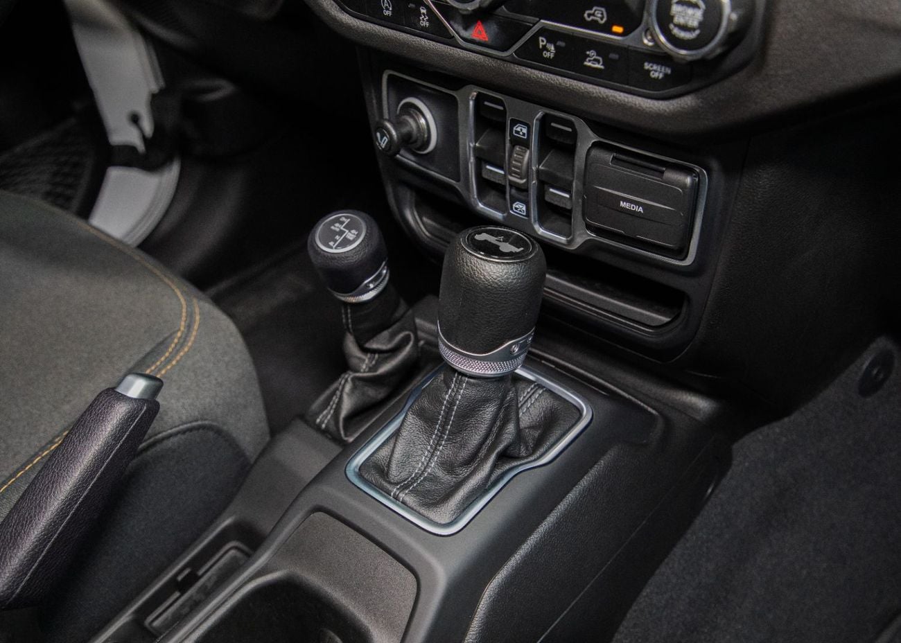 Jeep Wrangler Unlimited SPORT