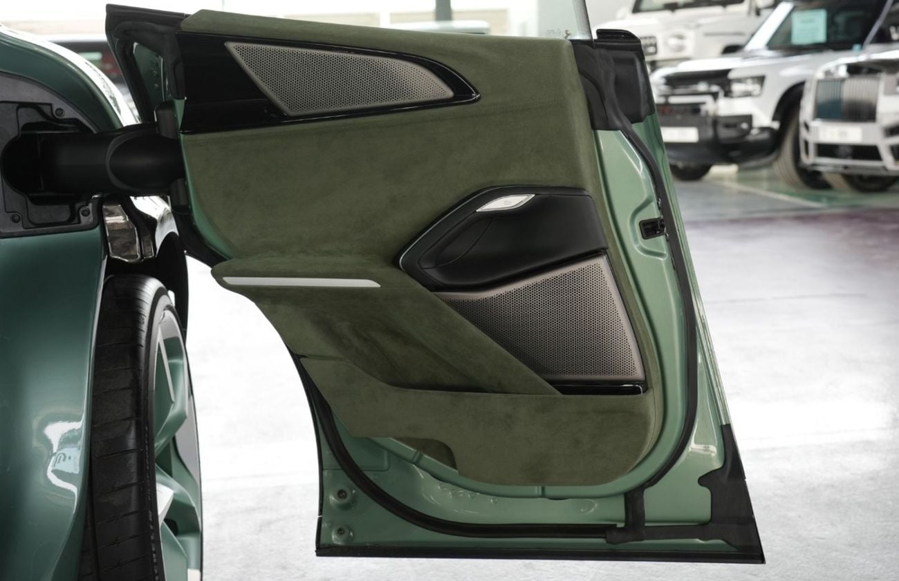 Ferrari Purosangue STANDARD 6.5 V12 715HP Tailor made Verde Dora (green) Export Price