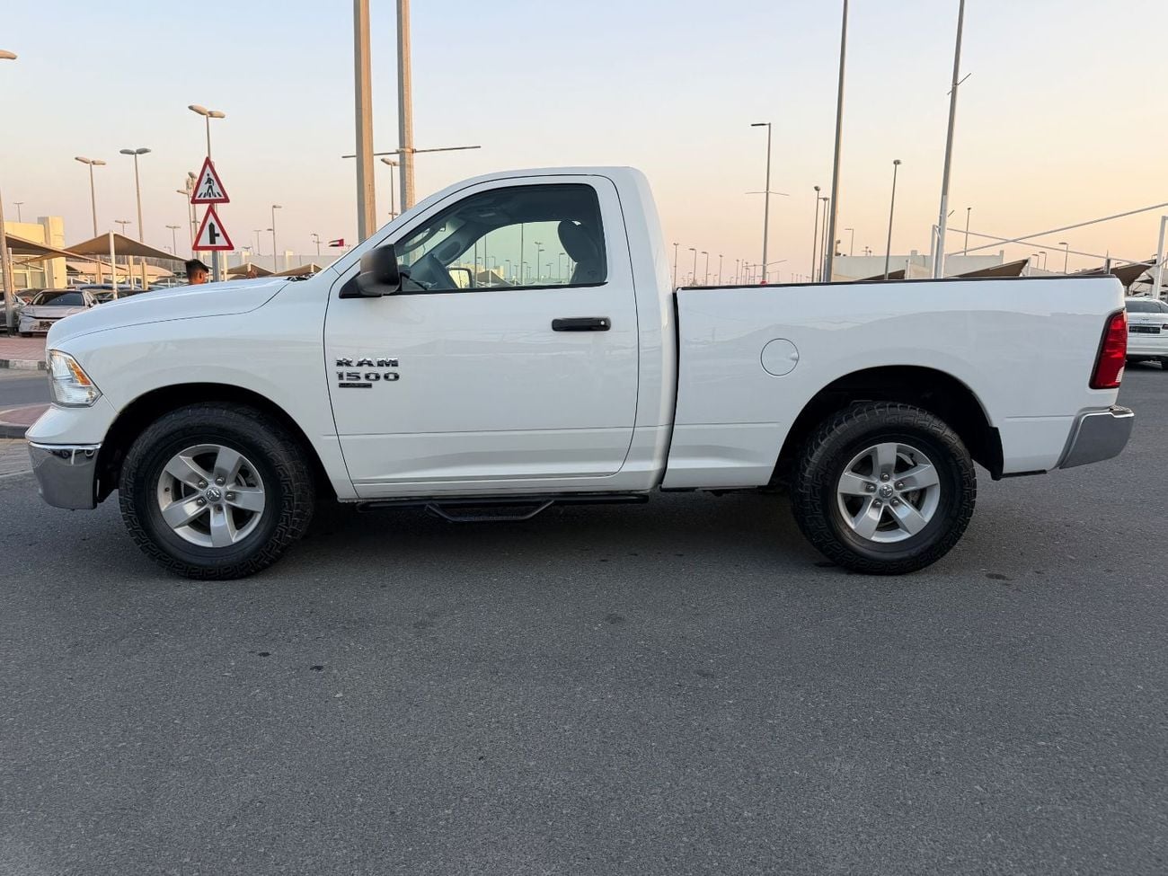 RAM 1500 SLT