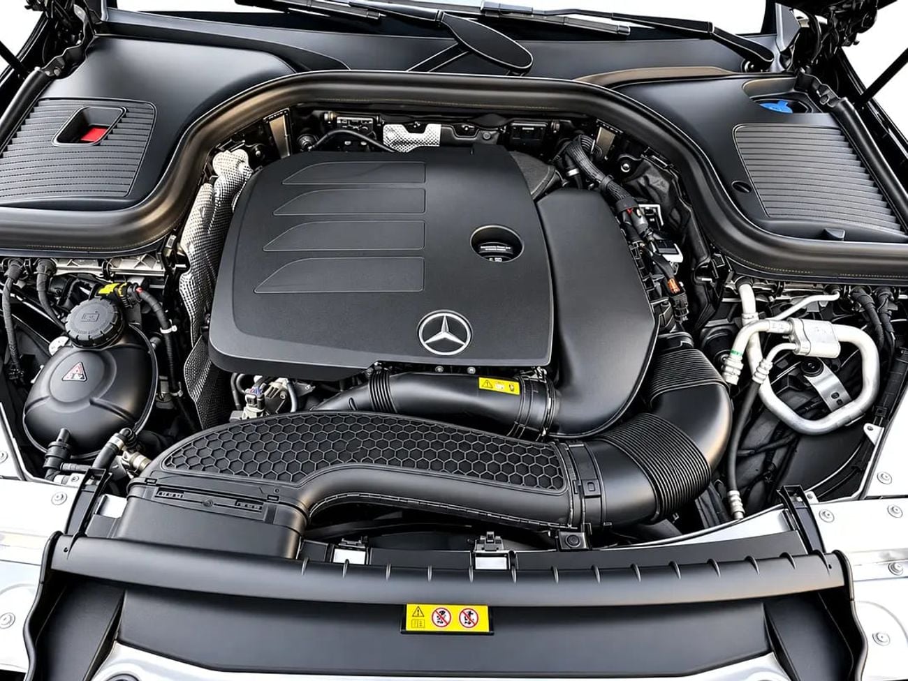 مرسيدس بنز GLC 200 GLC200
