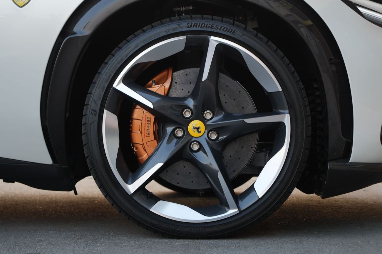 Ferrari Purosangue STANDARD