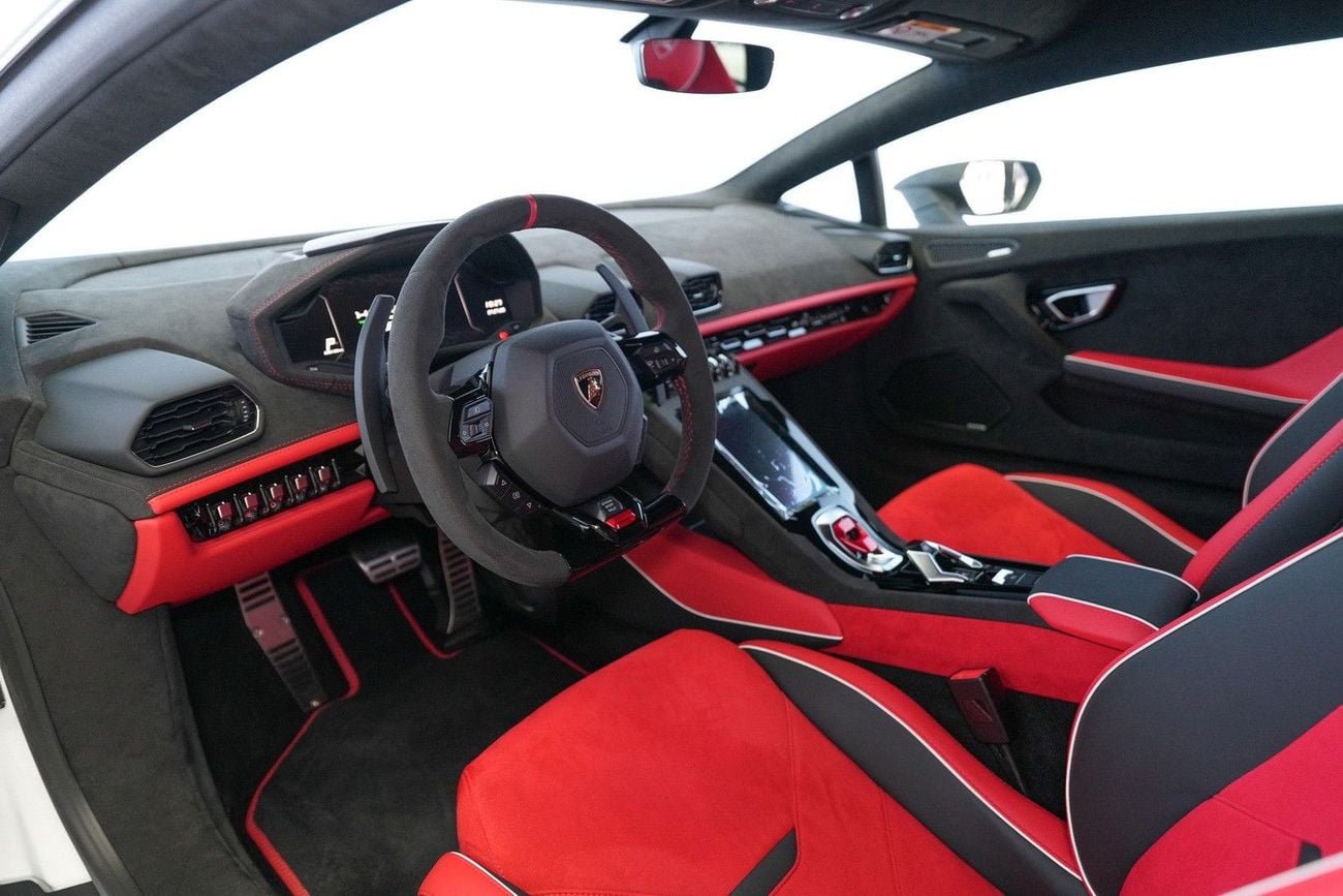Lamborghini Huracan STERRATO