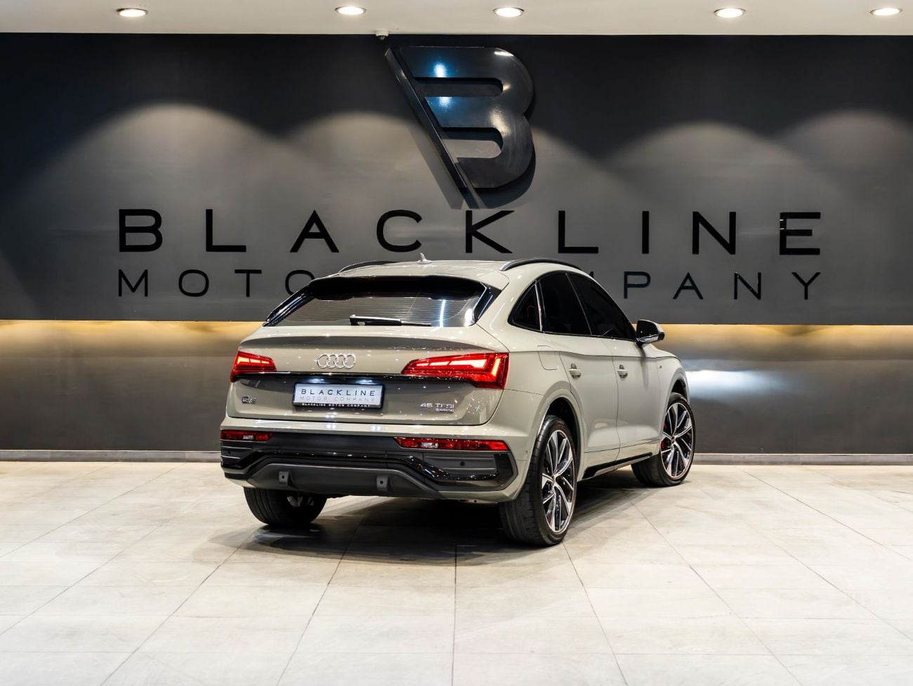 Audi Q5 45 TFSI SPORTBACK S-LINE BUY NOW, PAY 2027 | THE BLACKLINE STANDARD | June 2027 Warranty + Service, GCC, Low KMs